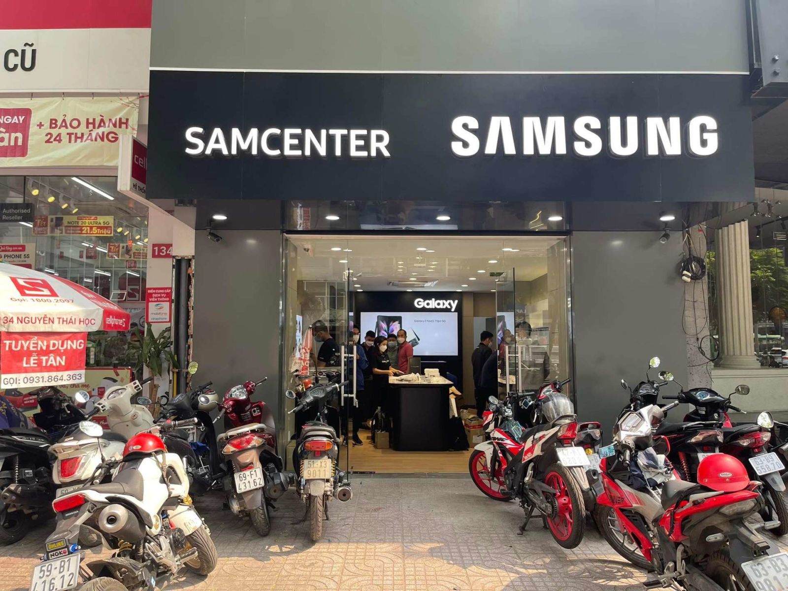 Hình ảnh SamCenter by ShopDunk sắp khai trương