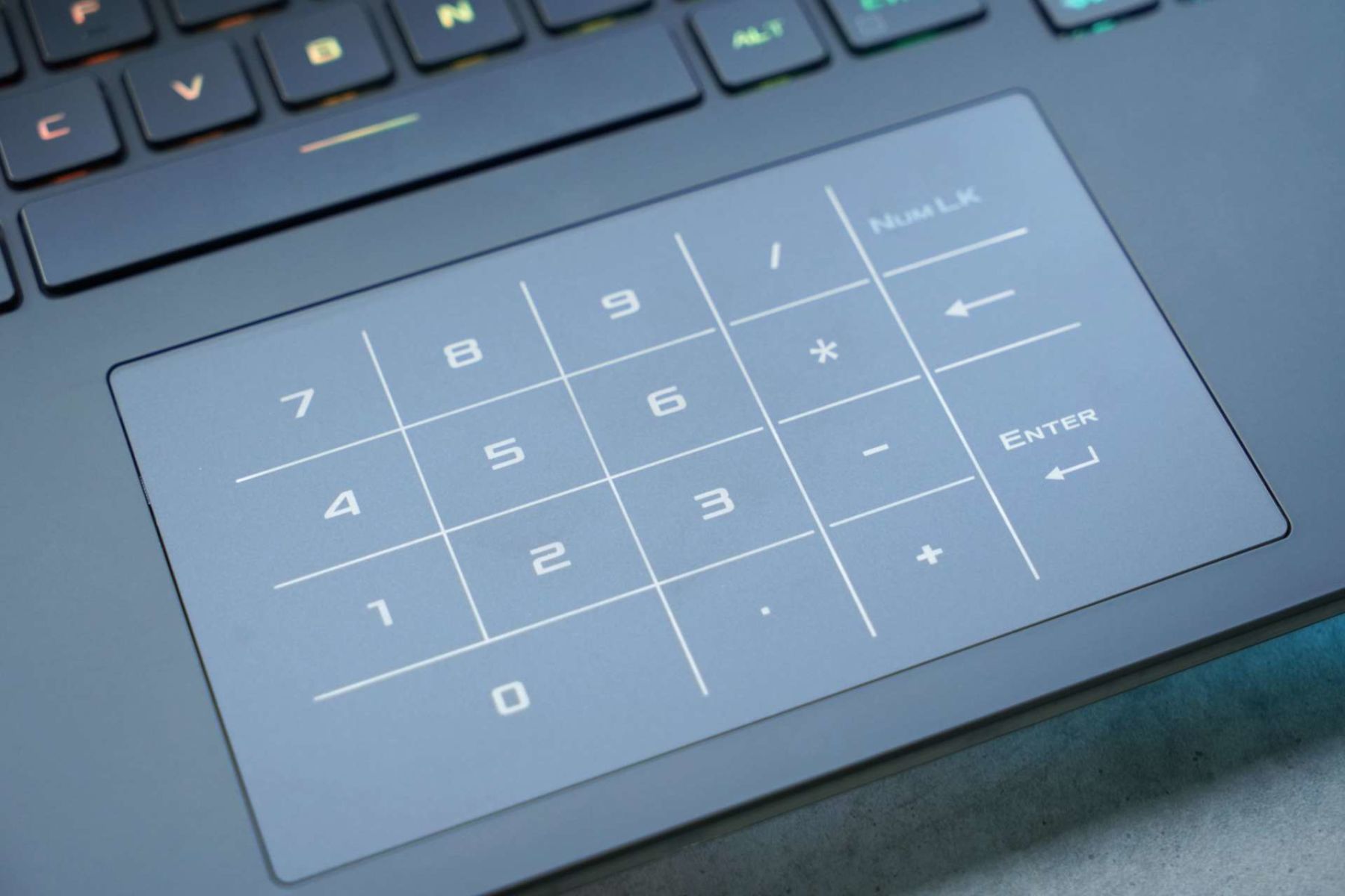 ASUS ROG Strix SCAR 15 – Laptop Gaming trang bị Intel Core Gen 12 đầu tiên tại Việt Nam ASUS ROG Strix SCAR 15 – Laptop Gaming trang bị Intel Core Gen 12 đầu tiên tại Việt Nam