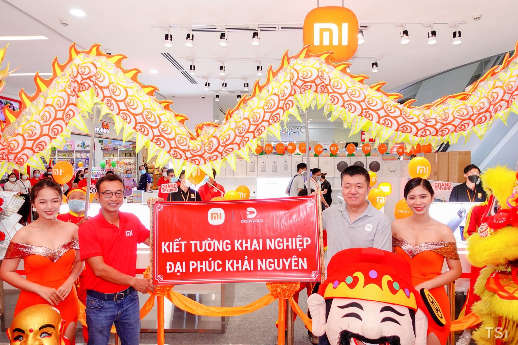 Digiworld khai trương Xiaomi Zone tại Vạn Hạnh Mall