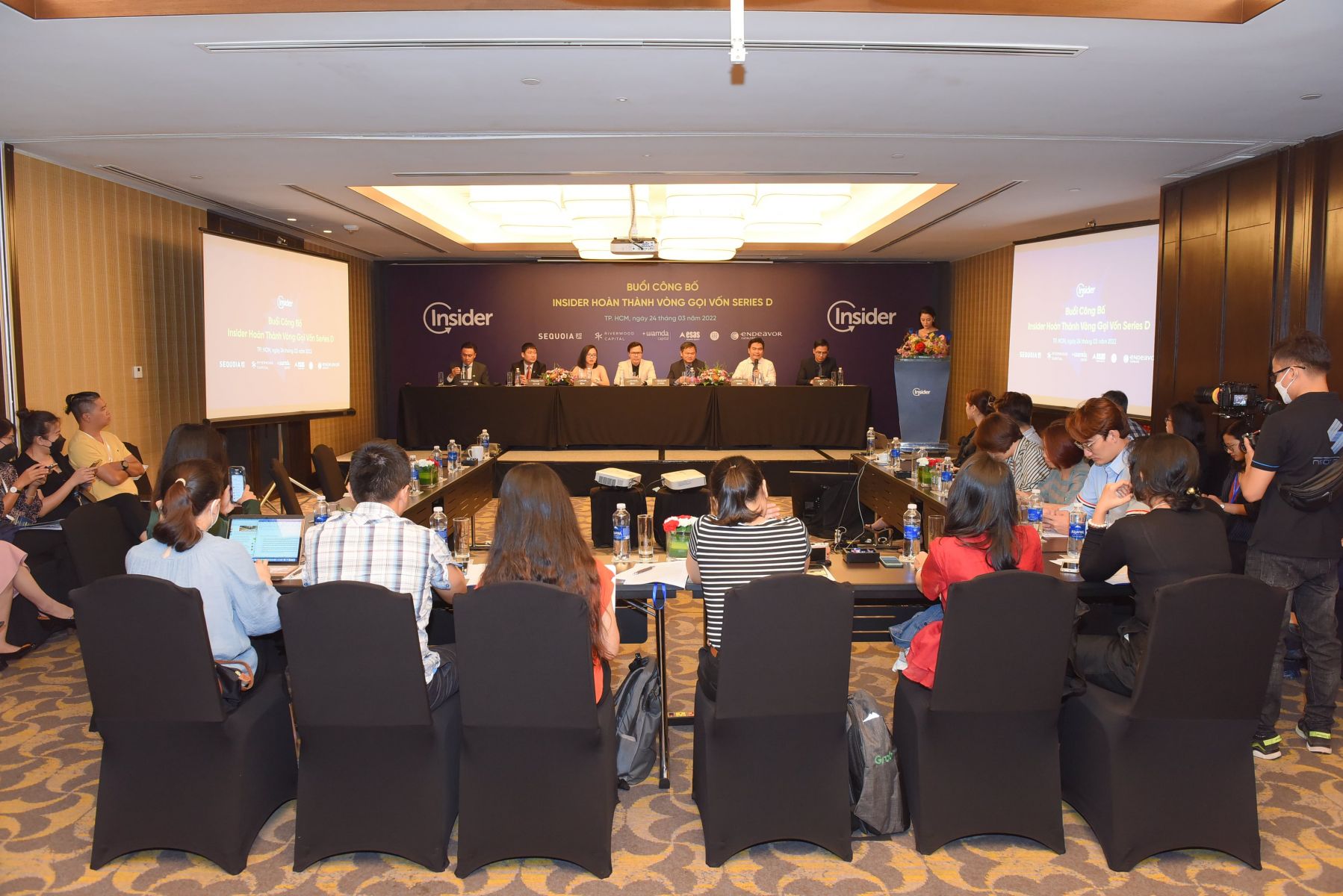 Insider CDxP - Kỳ lân công nghệ B2B SaaS công bố mức định giá 1,22 tỷ USD cho vòng gọi vốn Series D, quyết tâm đầu tư lâu dài vào Việt Nam Insider CDxP - Kỳ lân công nghệ B2B SaaS công bố mức định giá 1,22 tỷ USD cho vòng gọi vốn Series D, quyết tâm đầu tư lâu dài vào Việt Nam