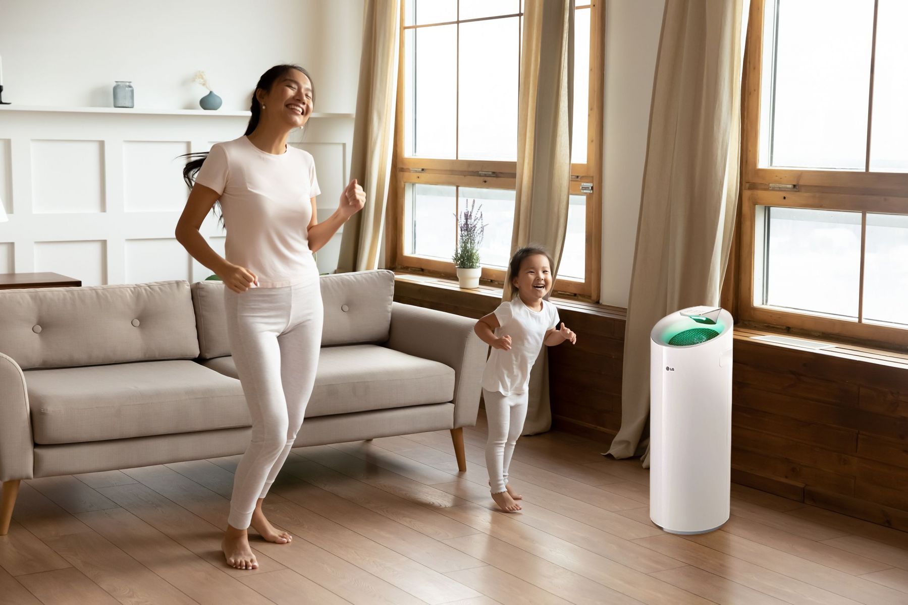 Ra mắt máy lọc không khí LG Puricare Pro Ra mắt máy lọc không khí LG Puricare Pro