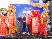 Samsung khai trương chuỗi cửa hàng ủy quyền cao cấp SamCenter tại Việt Nam Samsung khai trương chuỗi cửa hàng ủy quyền cao cấp SamCenter tại Việt Nam