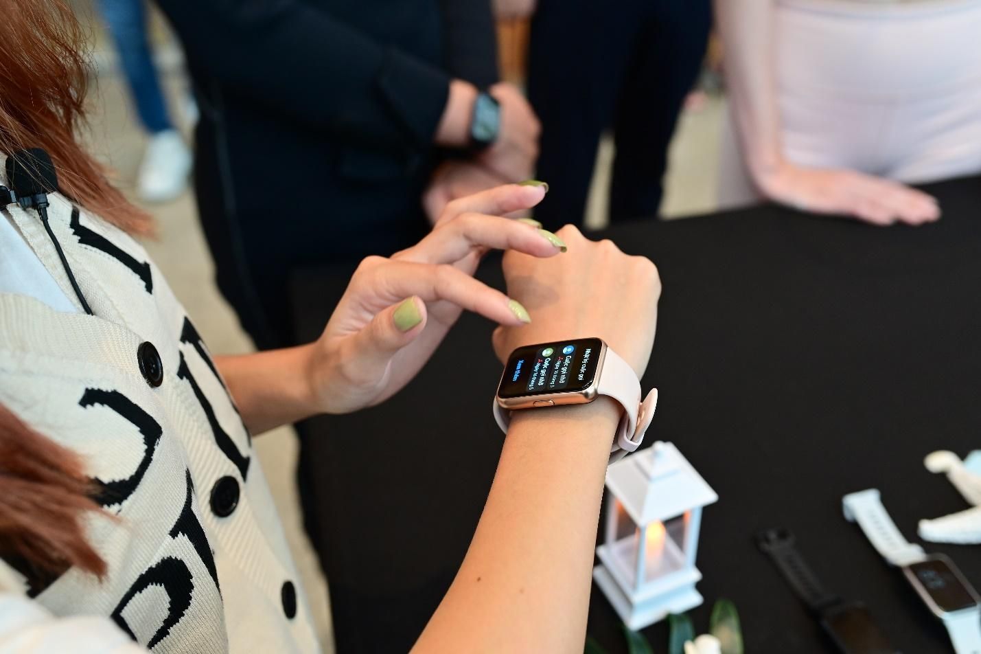Huawei mở đặt trước đồng hồ Watch Fit 2, Watch GT 3 Pro và Watch Kids Pro 4, đi kèm nhiều quà tặng giá trị Huawei mở đặt trước đồng hồ Watch Fit 2, Watch GT 3 Pro và Watch Kids Pro 4, đi kèm nhiều quà tặng giá trị