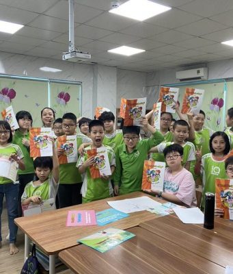 Tập cho con quản lý tài chính đầu đời qua cuộc thi trực tuyến Cha-Ching ‘Bé giỏi Tiền hay’