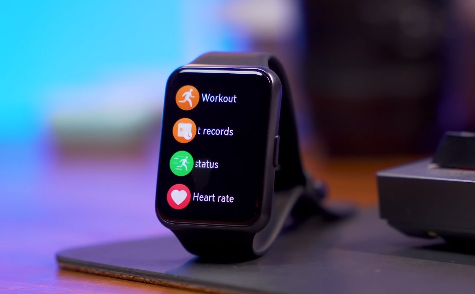 Người dùng đón nhận các mẫu smartwatch mới của Huawei Người dùng đón nhận các mẫu smartwatch mới của Huawei