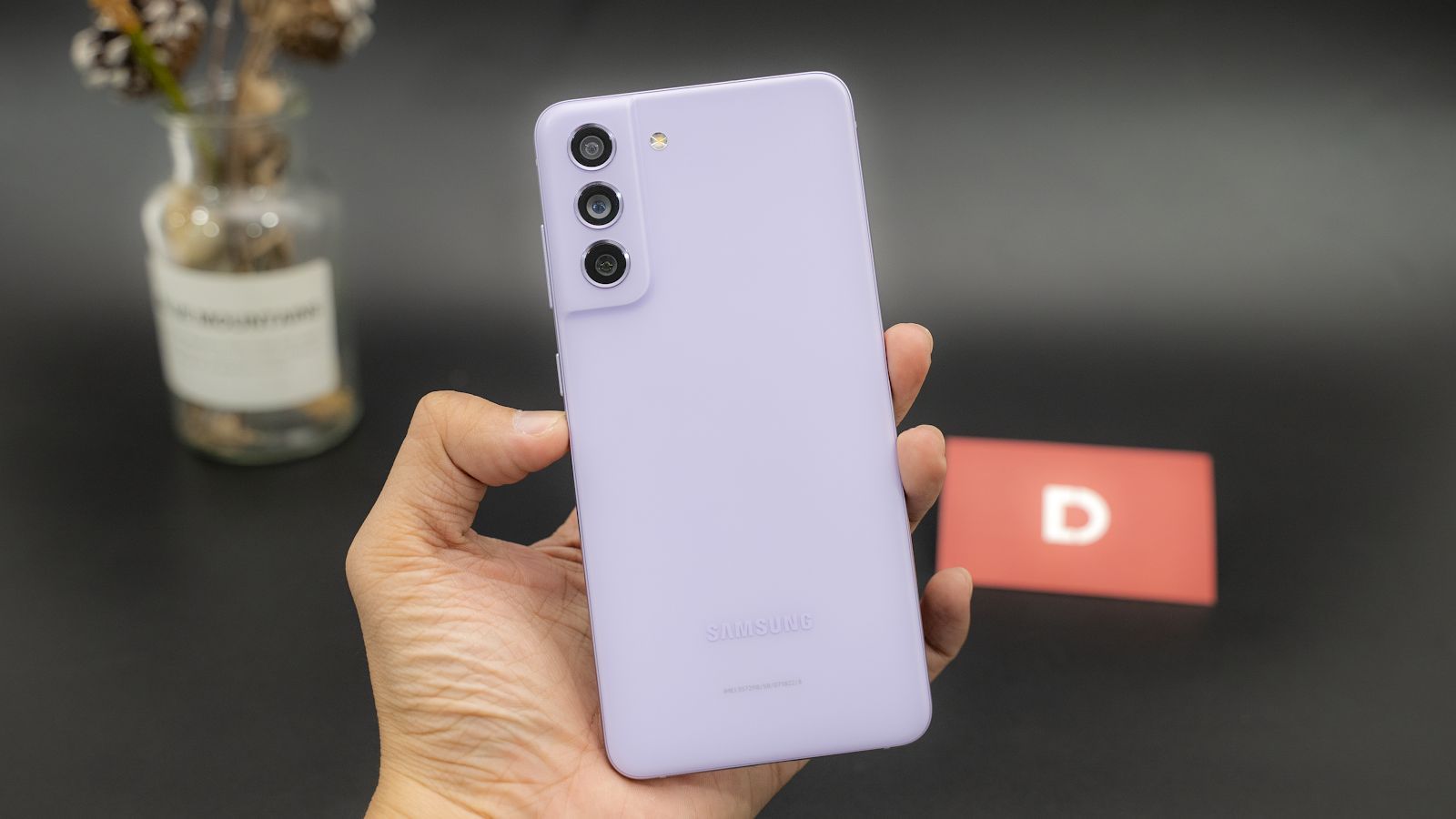 Di Động Việt giảm giá smartphone hơn 8 triệu, phụ kiện đến 65% Di Động Việt giảm giá smartphone hơn 8 triệu, phụ kiện đến 65%