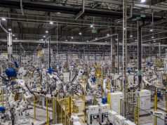 VinFast ký thỏa thuận thu xếp vốn cùng Credit Suisse và Citigroup VinFast ký kết cùng Credit Suisse và Citigroup