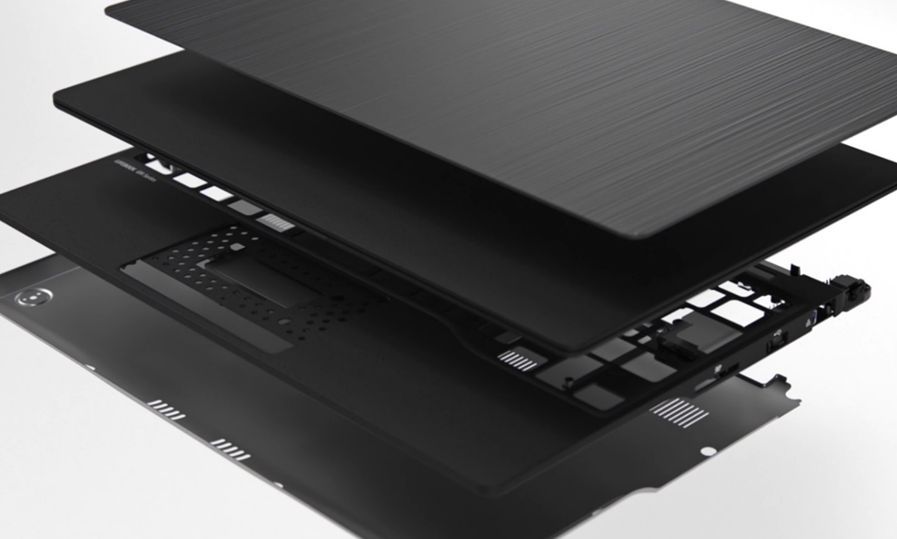 Fujitsu ra mắt loạt sản phẩm mới thuộc dòng notebook siêu nhẹ UH-X Series Fujitsu ra mắt loạt sản phẩm mới thuộc dòng notebook siêu nhẹ UH-X Series