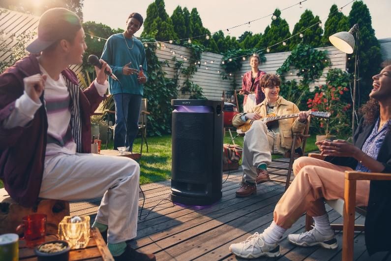 Sony SRS-XV900, loa đa năng uy lực nhất X-Series Sony SRS-XV900, loa đa năng uy lực nhất X-Series