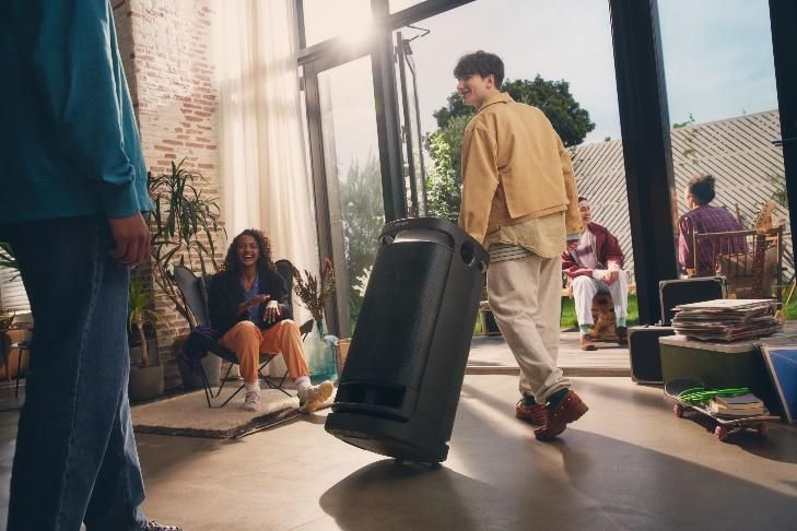 Sony SRS-XV900, loa đa năng uy lực nhất X-Series Sony SRS-XV900, loa đa năng uy lực nhất X-Series