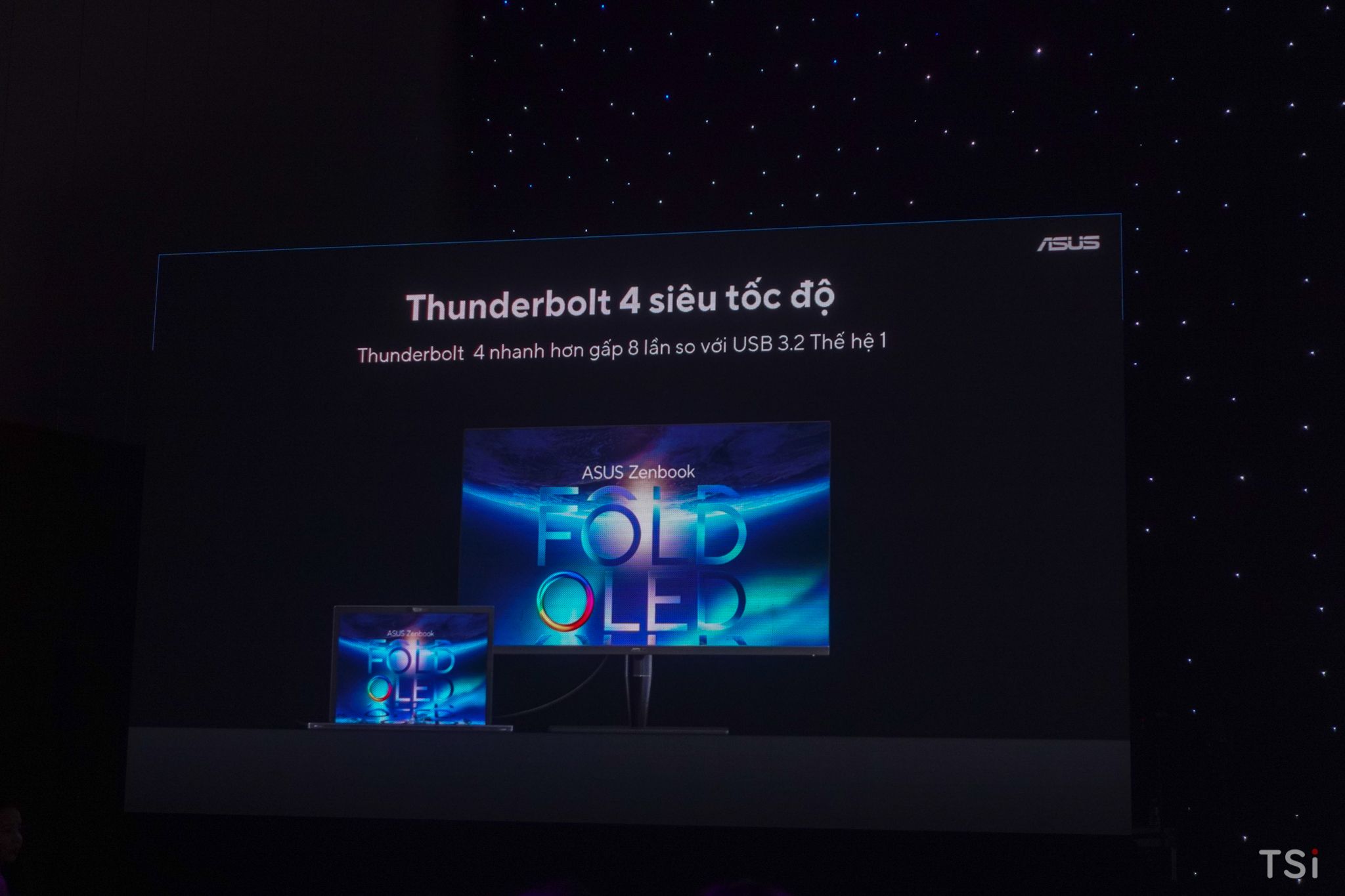 ASUS ra mắt Zenbook 17 Fold OLED (UX9702), giá 90 triệu đồng ASUS ra mắt Zenbook 17 Fold OLED (UX9702), giá 90 triệu đồng