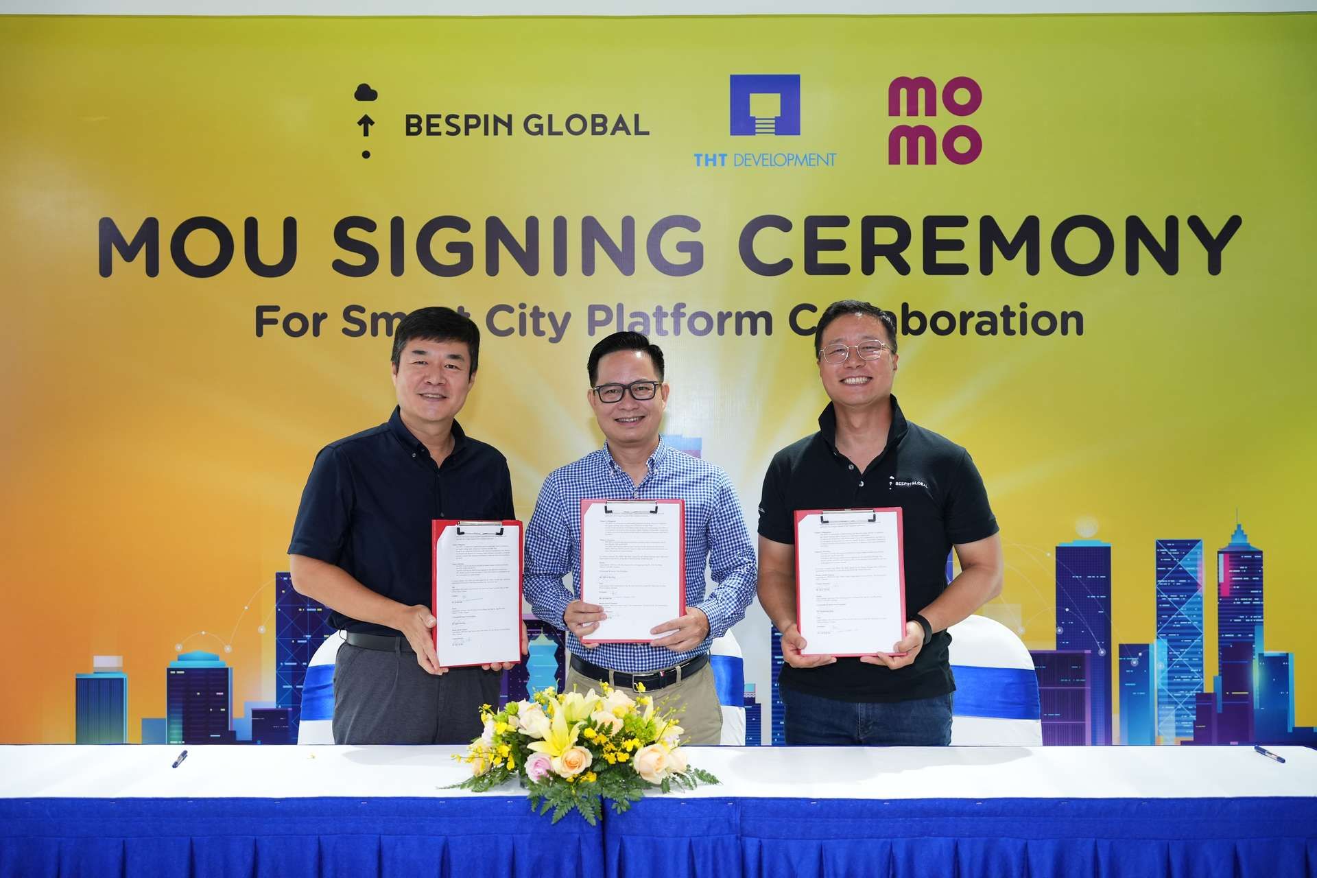 MoMo lần đầu được vinh danh tại Giải thưởng Thành phố thông minh Việt Nam 2022 MoMo lần đầu được vinh danh tại Giải thưởng Thành phố thông minh Việt Nam 2022