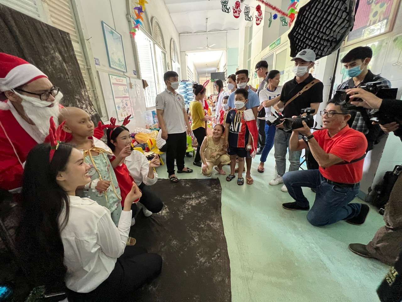 Help - Portrait 2022 trở lại sau 2 năm gián đoạn vì COVID-19 Help - Portrait 2022 trở lại sau 2 năm gián đoạn vì COVID-19