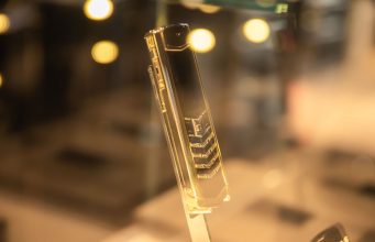 Trên tay Vertu Signature đắt nhất Việt Nam, giá gần 2,3 tỷ đồng