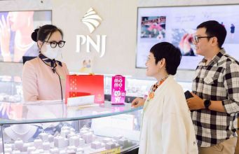 MoMo Lắc Xì 2023 và PNJ tung 200 miếng vàng vào ngày Vía Thần Tài