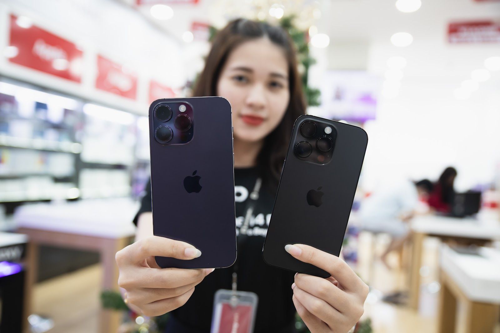 Loạt smartphone giá tốt, đáng mua nhất dịp cận Tết Âm lịch Loạt smartphone giá tốt, đáng mua nhất dịp cận Tết Âm lịch