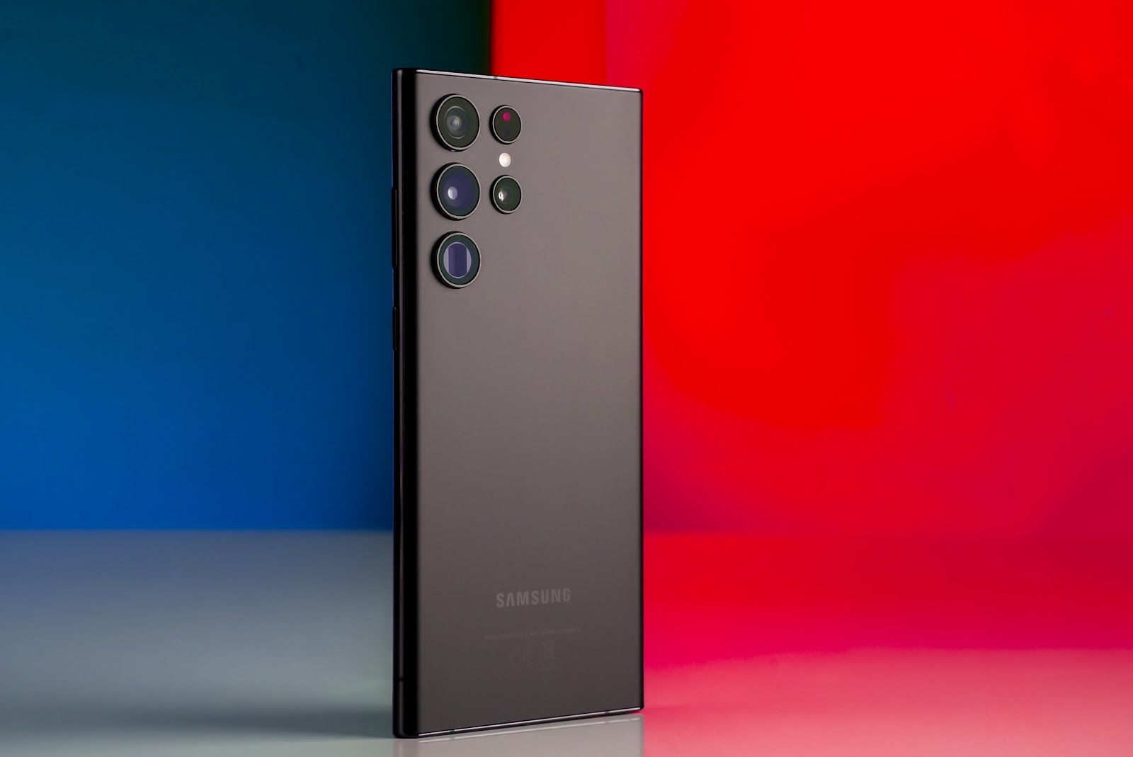 Loạt smartphone giá tốt, đáng mua nhất dịp cận Tết Âm lịch Loạt smartphone giá tốt, đáng mua nhất dịp cận Tết Âm lịch