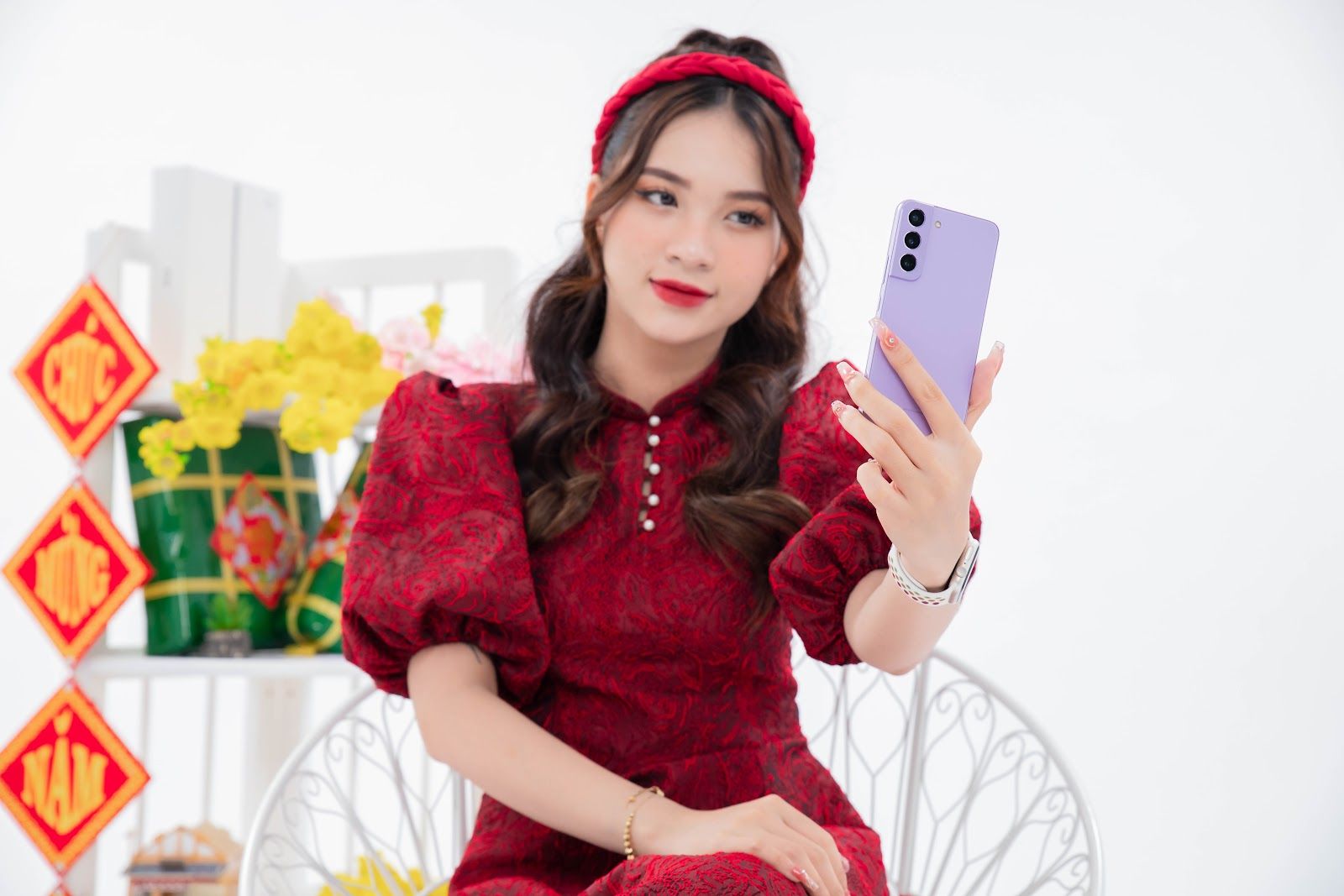 Hàng loạt điện thoại giảm hơn 12 triệu đồng, phụ kiện công nghệ giảm nửa giá dịp cận Tết Hàng loạt điện thoại giảm hơn 12 triệu đồng, phụ kiện công nghệ giảm nửa giá dịp cận Tết