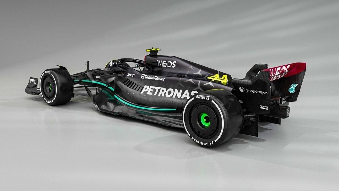Qualcomm hợp tác đội đua F1 Mercedes-AMG PETRONAS mang đến trải nghiệm bứt phá và sáng tạo Qualcomm hợp tác với đội đua F1 Mercedes-AMG PETRONAS mang đến trải nghiệm bứt phá và sáng tạo