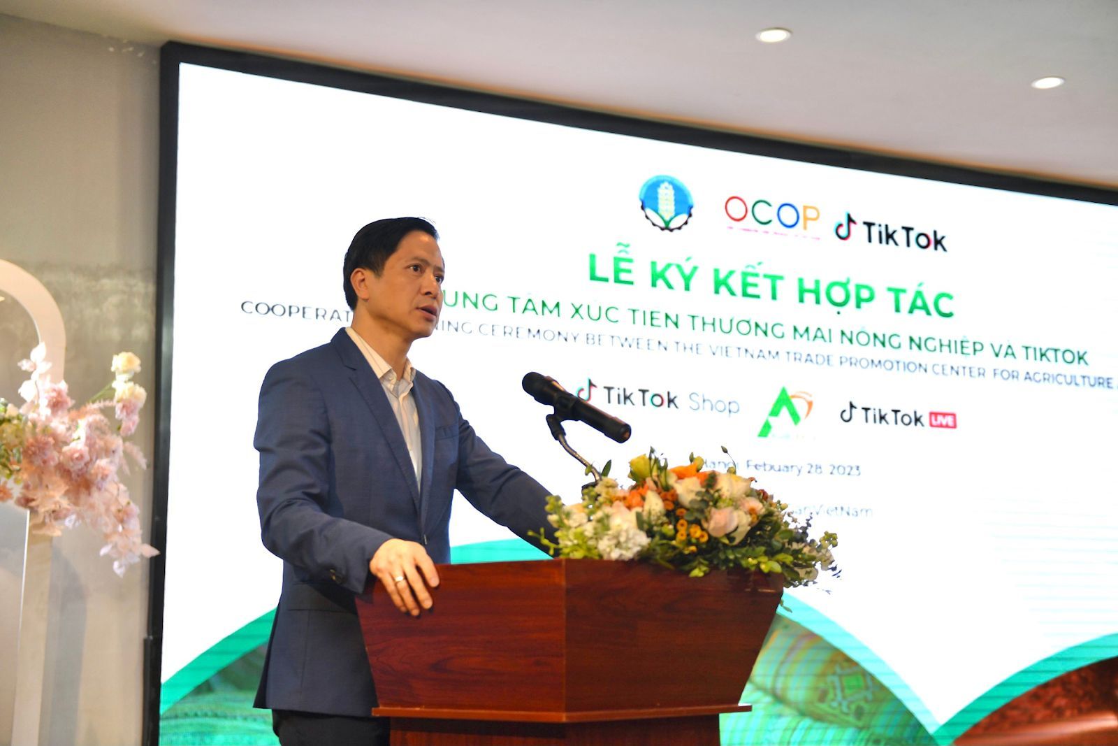 Trung tâm xúc tiến thương mại nông nghiệp - Bộ Nông nghiệp và Phát triển Nông thôn và TikTok ký kết Hợp tác Chiến lược Nâng cao Năng lực Chuyển đổi số cho chương trình OCOP quốc gia Trung tâm xúc tiến thương mại nông nghiệp - Bộ Nông nghiệp và Phát triển Nông thôn và TikTok ký kết Hợp tác Chiến lược Nâng cao Năng lực Chuyển đổi số cho chương trình OCOP quốc gia