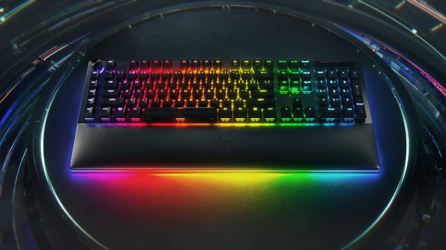 Razer BlackWidow V4 Pro ra mắt, giá 6,2 triệu đồng Razer BlackWidow V4 Pro ra mắt, giá 6,2 triệu đồng
