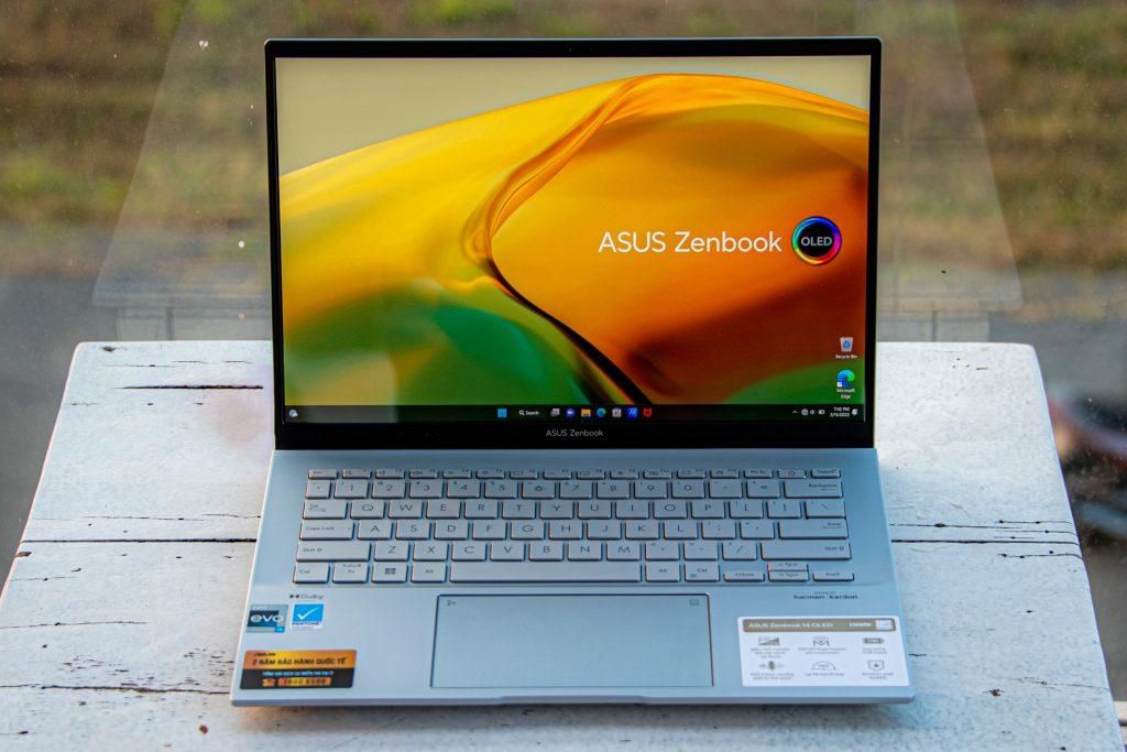 ASUS Zenbook 14 OLED (UX3402V): ultrabook doanh nhân mỏng, nhẹ, sang trọng ASUS Zenbook 14 OLED (UX3402V): ultrabook doanh nhân mỏng, nhẹ, sang trọng