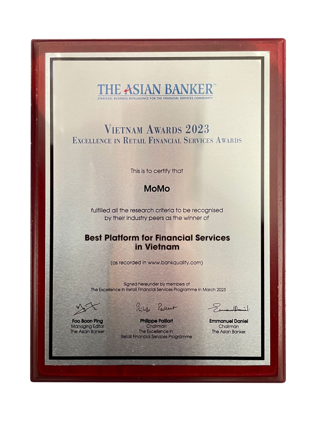 MoMo nằm trong Top 10 Nền tảng Dịch vụ Tài chính Toàn cầu 2023 và là Nền tảng Dịch vụ Tài chính tốt nhất Việt Nam 2022 MoMo nằm trong Top 10 Nền tảng Dịch vụ Tài chính Toàn cầu 2023 và là Nền tảng Dịch vụ Tài chính tốt nhất Việt Nam 2022