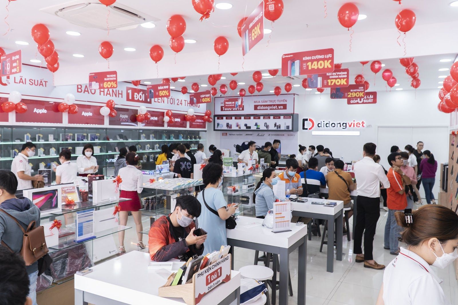 CEO Di Động Việt: Chúng tôi không bán hàng đơn thuần CEO Di Động Việt: Chúng tôi không bán hàng đơn thuần