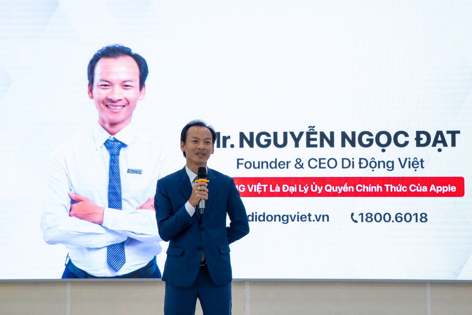 CEO Di Động Việt: Chúng tôi không bán hàng đơn thuần CEO Di Động Việt: Chúng tôi không bán hàng đơn thuần