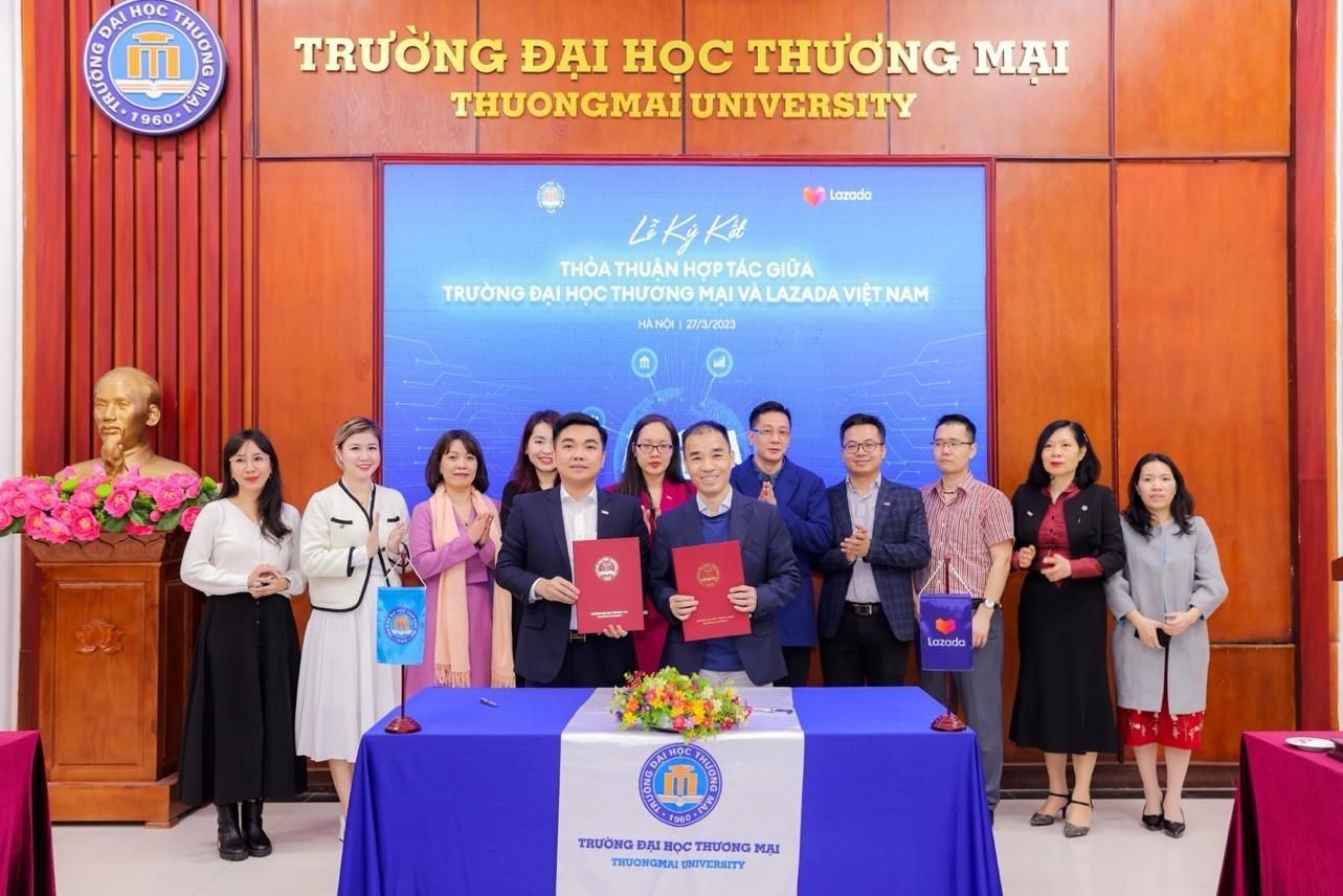 Khởi động dự án 'Lazada ECommerce Education' Khởi động dự án 'Lazada ECommerce Education'