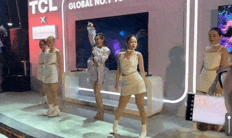 Bích Phương là người đồng hành thương hiệu TCL năm 2023