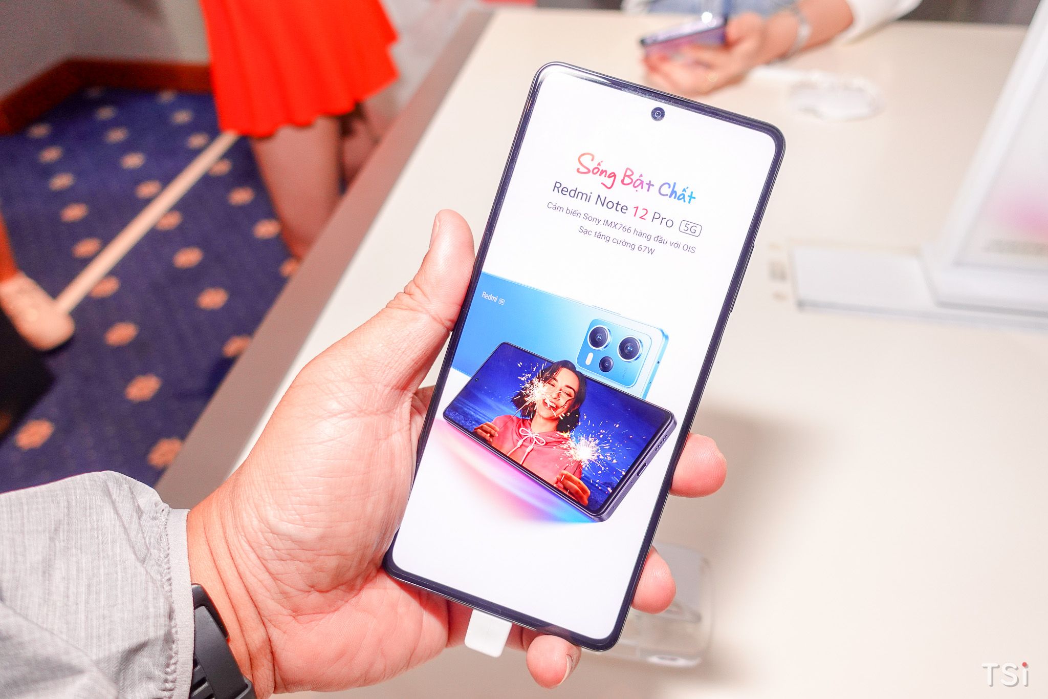 Redmi Note 12S và Redmi Note 12 Pro chính thức ra mắt tại Việt Nam Redmi Note 12S và Redmi Note 12 Pro chính thức ra mắt tại Việt Nam