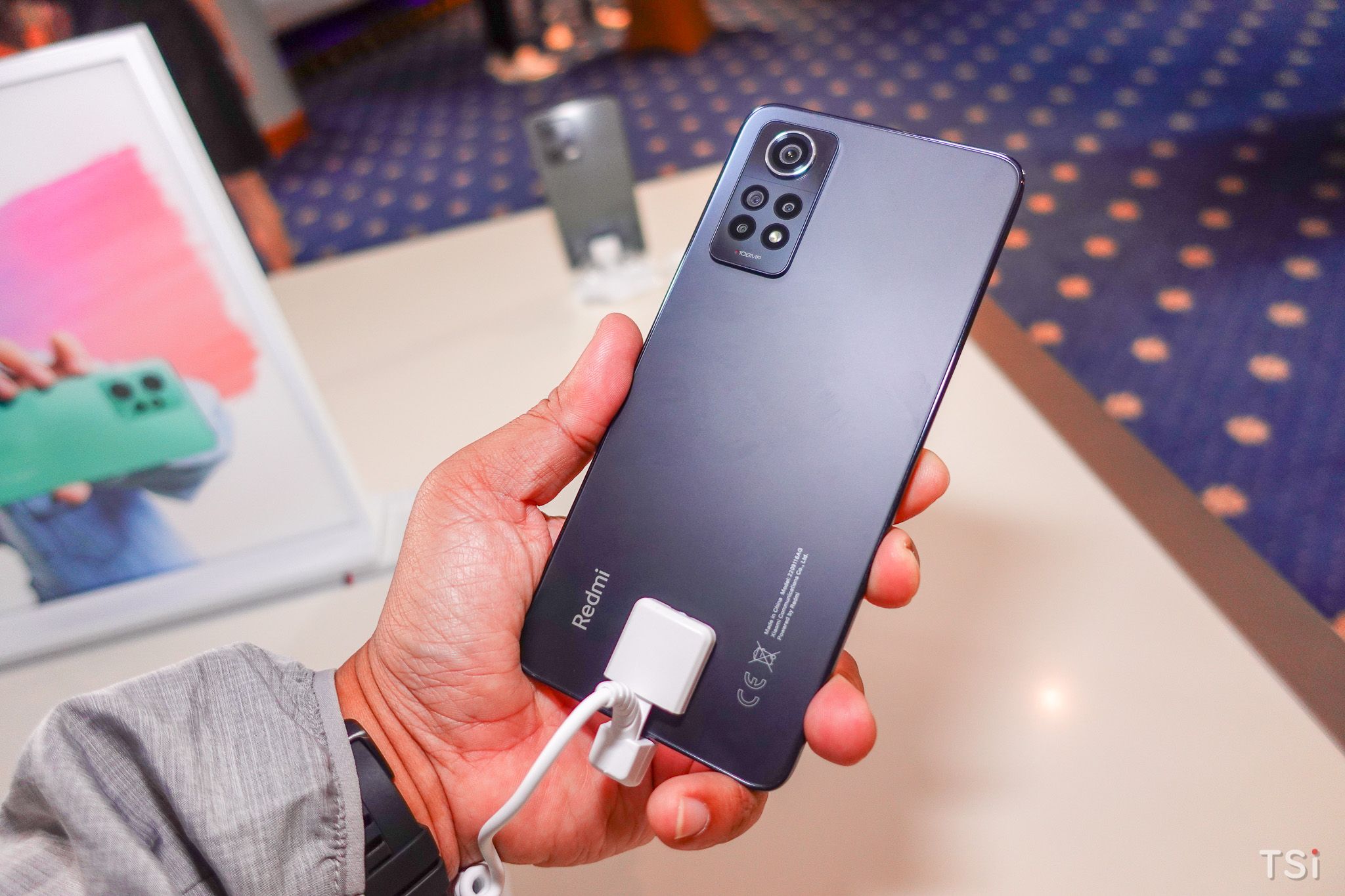 Redmi Note 12S và Redmi Note 12 Pro chính thức ra mắt tại Việt Nam Redmi Note 12S và Redmi Note 12 Pro chính thức ra mắt tại Việt Nam
