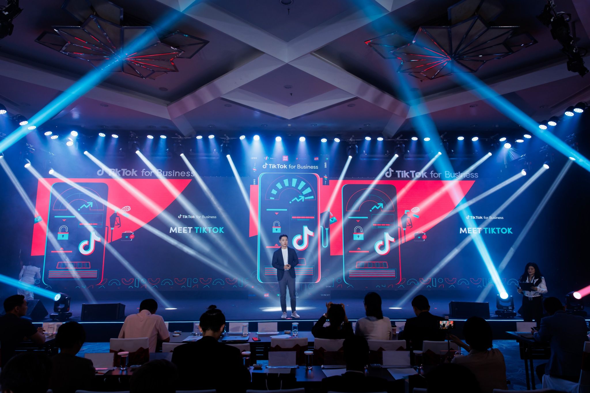 214031-tiktok-vietnam-smb-summit-2023