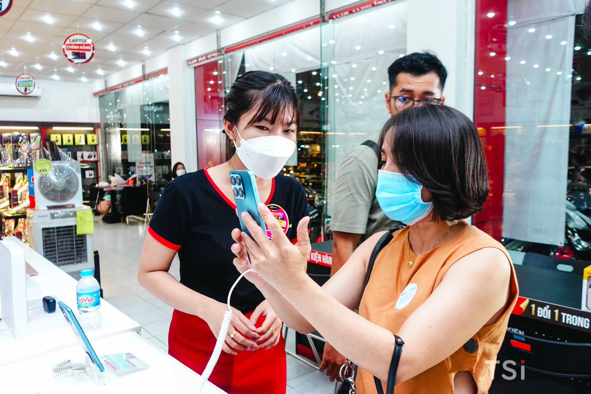 FPT Shop độc quyền bán HONOR X8a với giá hấp dẫn FPT Shop độc quyền bán HONOR X8a với giá hấp dẫn
