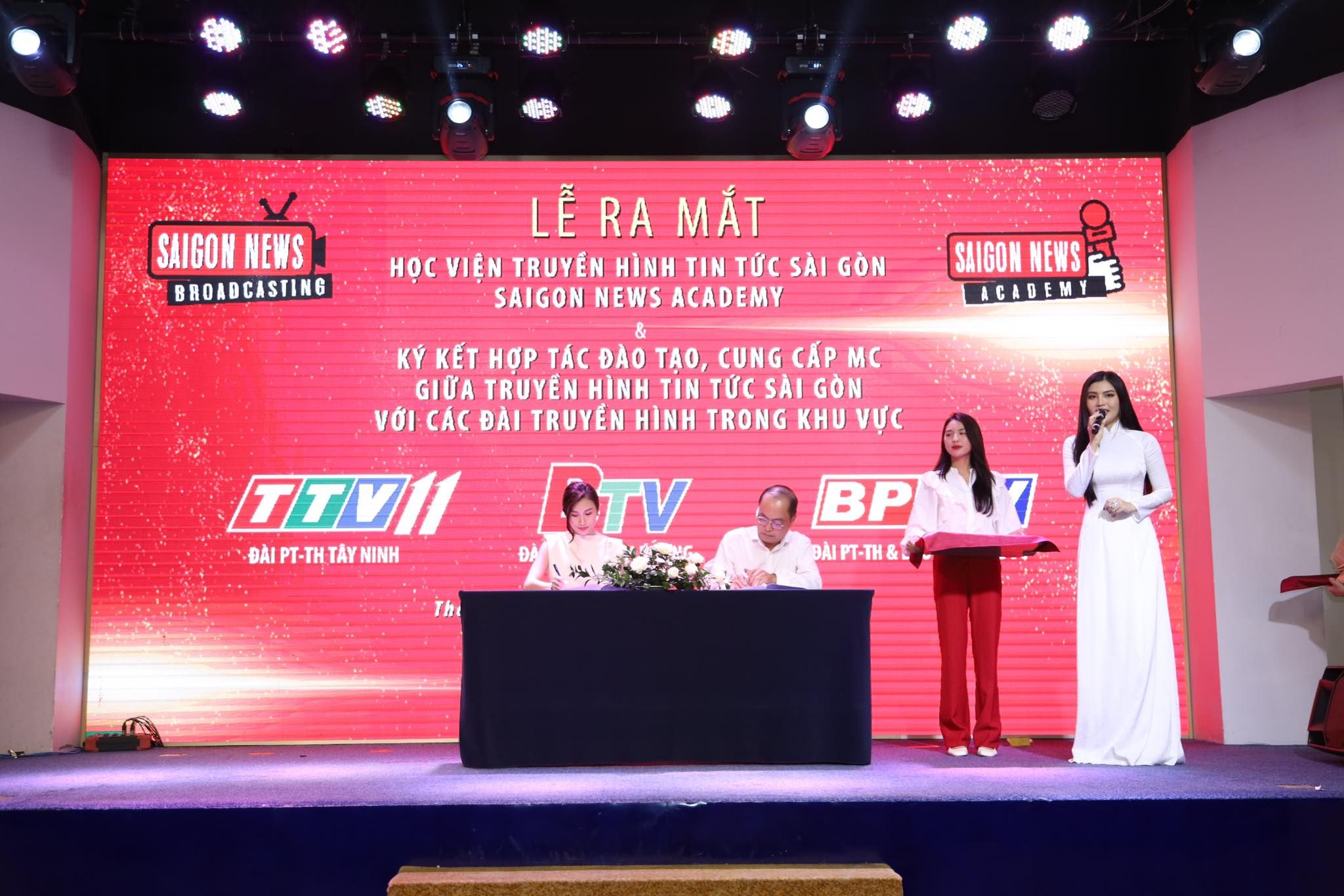 Ra mắt học viện Truyền hình Tin tức Sài Gòn (Saigon News Academy) 216142-hoc-vien-saigon-news-academy