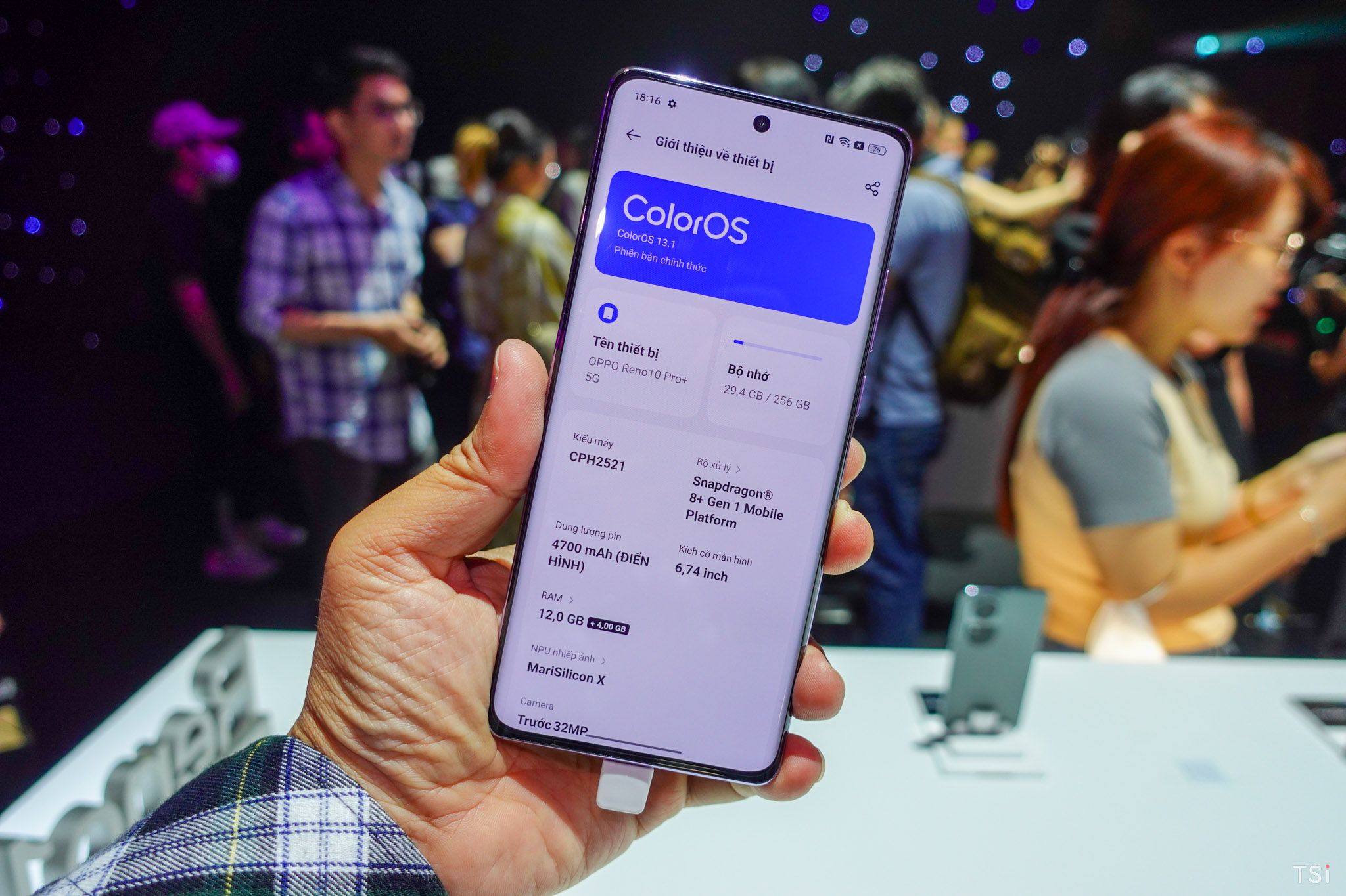OPPO Reno10 Series ra mắt với Camera Chân dung Tele đến 64MP OPPO Reno10 Series ra mắt với Camera Chân dung Tele đến 64MP