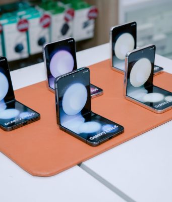 Mua Galaxy Z Fold5, Z Flip5: Xài đã không thích thì trả