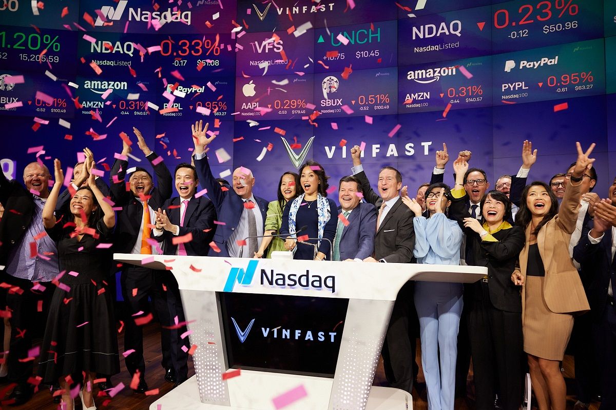 VinFast chính thức niêm yết trên Nasdaq Gglobal Select Market - giá trị vốn hóa hơn 23 tỷ USD 218910-vinfast-nasdaq-gglobal-select-market