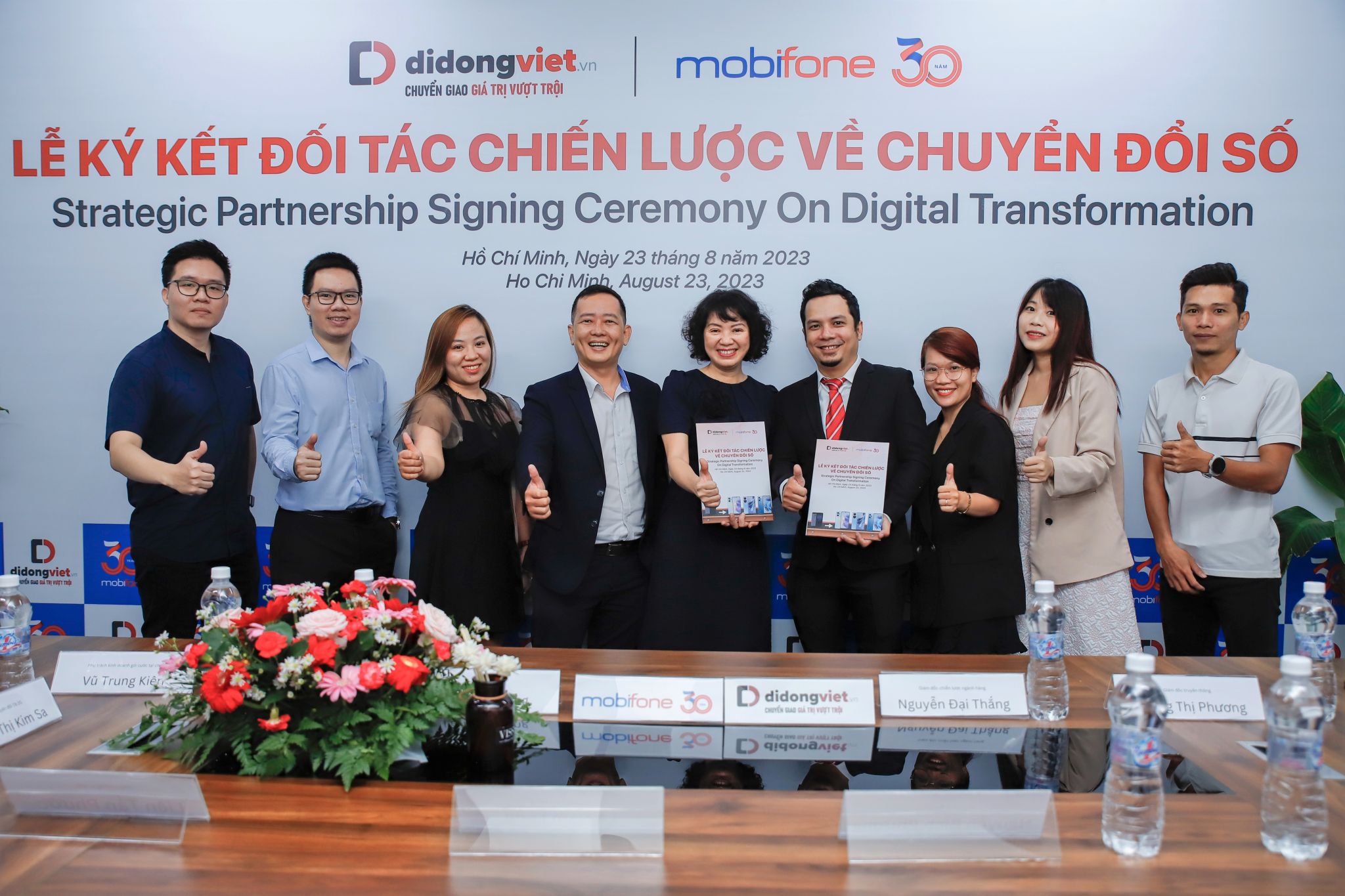 Di Động Việt cùng MobiFone thúc đẩy chuyển đổi số quốc gia 219385-di-dong-viet-mobifone-chuyen-doi-so