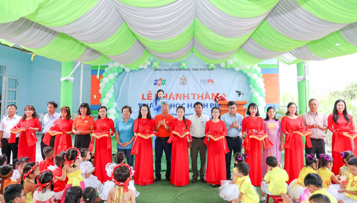 FPT khánh thành Ngôi trường Hạnh phúc tại Phú Yên chào đón năm học mới 219658-fpt-ngoi-truong-hanh-phuc-phu-yen