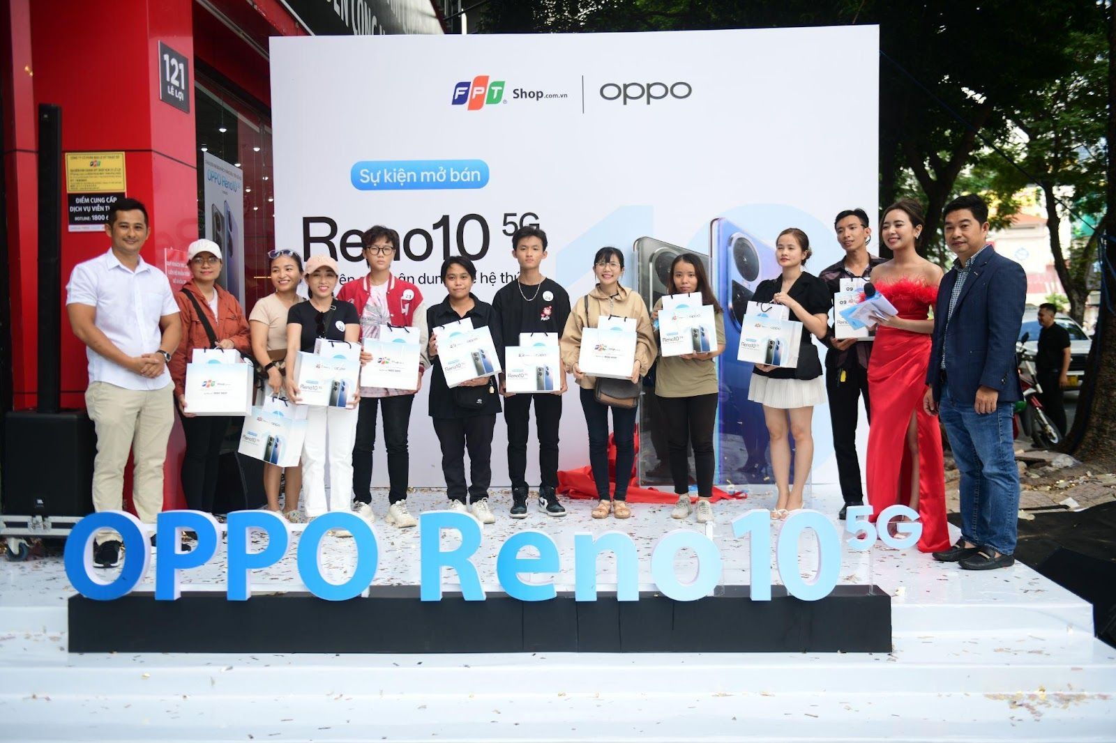 “Chuyên gia chân dung” OPPO Reno10 5G 256GB chính thức lên kệ tại FPT Shop “Chuyên gia chân dung” OPPO Reno10 5G 256GB chính thức lên kệ tại FPT Shop