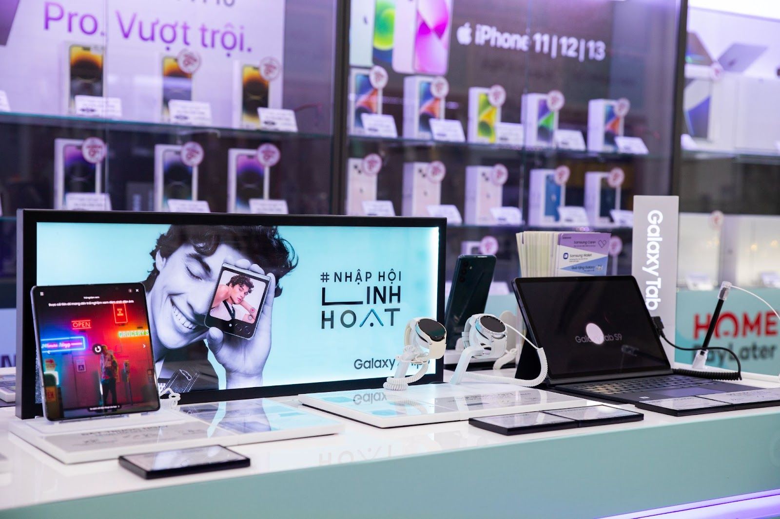 Chiến dịch “Phủ xanh” - Trải nghiệm Samsung cao cấp tại Di Động Việt Chiến dịch “Phủ xanh” - Trải nghiệm Samsung cao cấp tại Di Động Việt