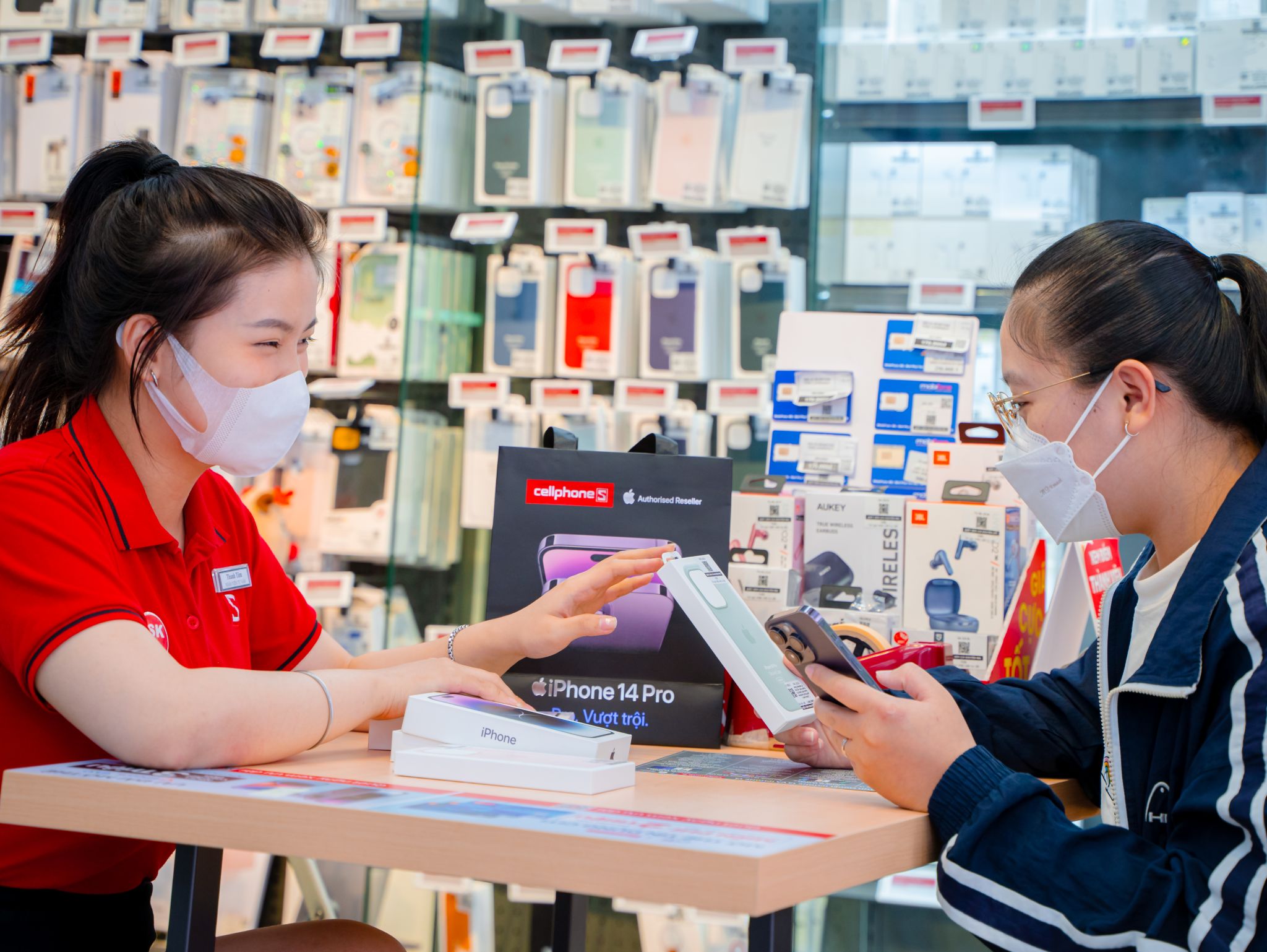 CellphoneS đặt mục tiêu tăng trưởng 3 con số với iPhone 15, Apple Watch mới 220605-cellphones-iphone-15-apple-watch-moi