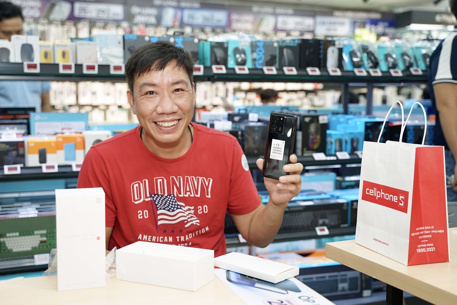 CellphoneS mở bán sớm 1000 máy Xiaomi 13T series