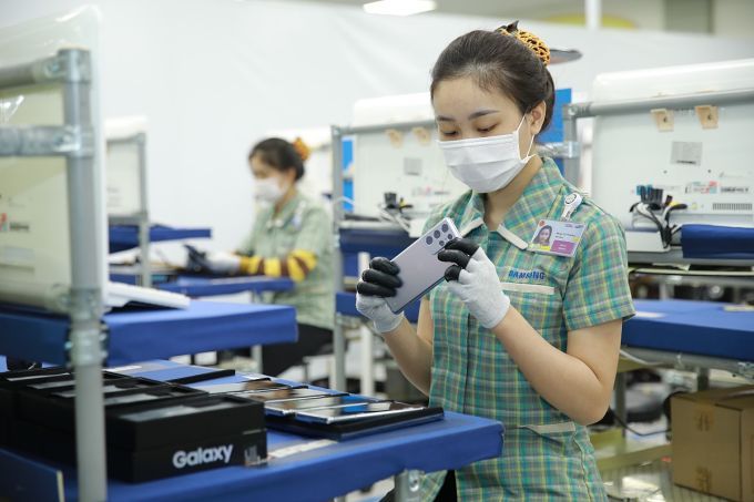 Samsung Việt Nam ghi dấu ấn với thành tích dẫn đầu xu hướng dịch vụ mang ý thức môi trường Samsung Việt Nam ghi dấu ấn với thành tích dẫn đầu xu hướng dịch vụ mang ý thức môi trường