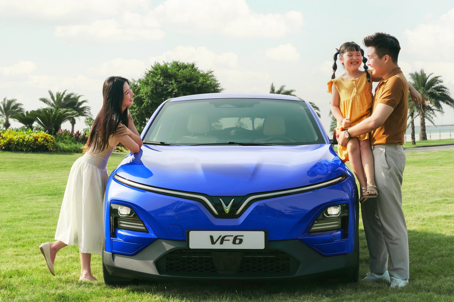 229698-vinfast-doanh-thu-tang-truong-manh-2023