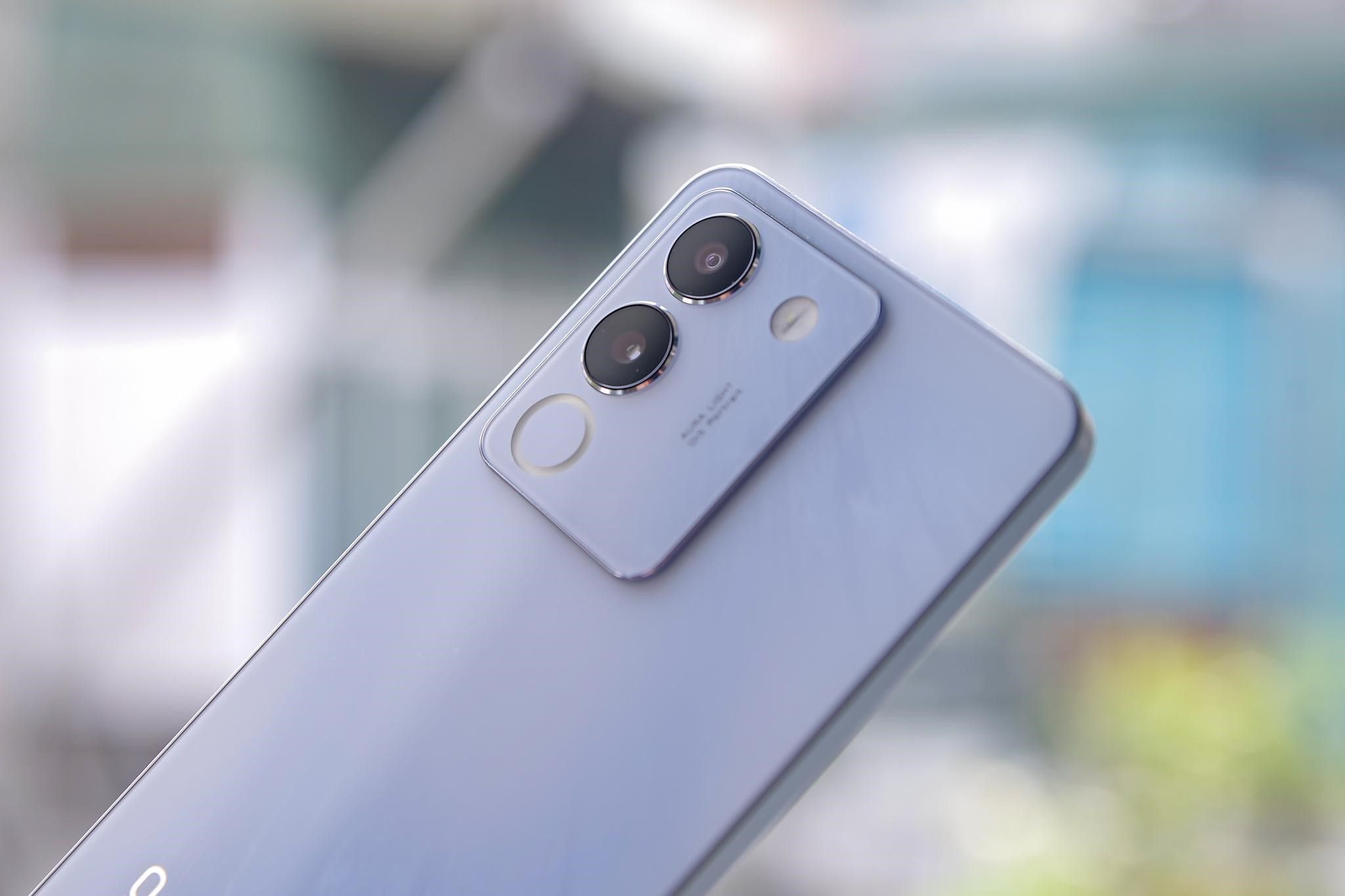 Không chỉ có camera xịn sò, vivo V29e còn trở nên đáng giá bằng hàng loạt những yếu tố sau 224073-vivo-v29e-dang-gia-bang-nhung-yeu-to-sau