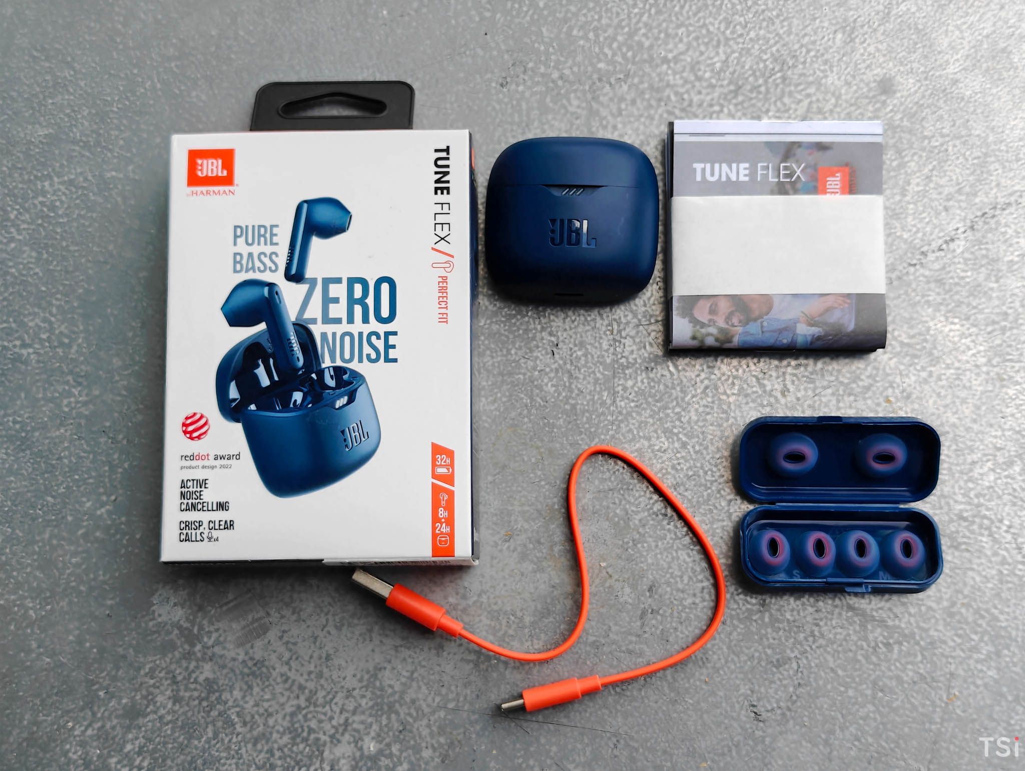 JBL Tune Flex: Nhỏ, nhẹ, đầy đủ tính năng JBL Tune Flex: Nhỏ, nhẹ, đầy đủ tính năng