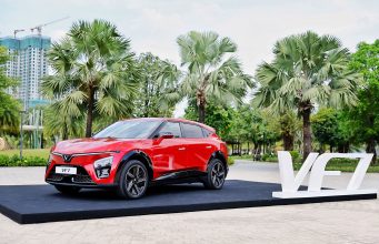 VinFast chính thức nhận đặt cọc xe VF 7 – ưu đãi 30 triệu cho khách hàng tiên phong